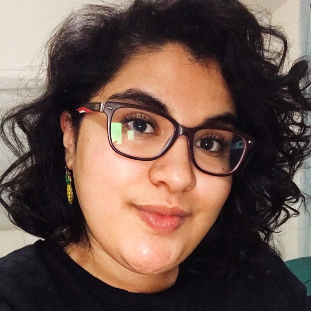 Meet your Posher, Elvia